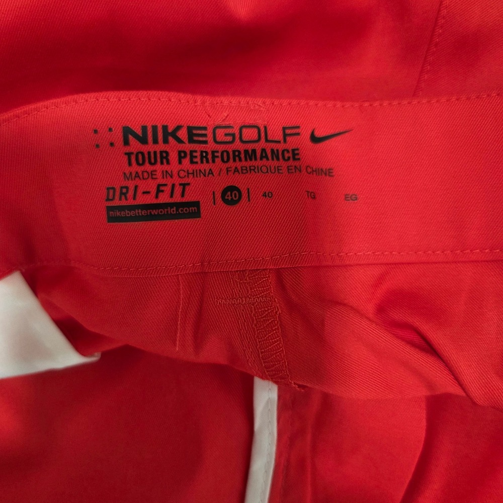 Nike Golf Tour Performance Dri-FIT Red Shorts Mens Size 40 Flat Front Pockets